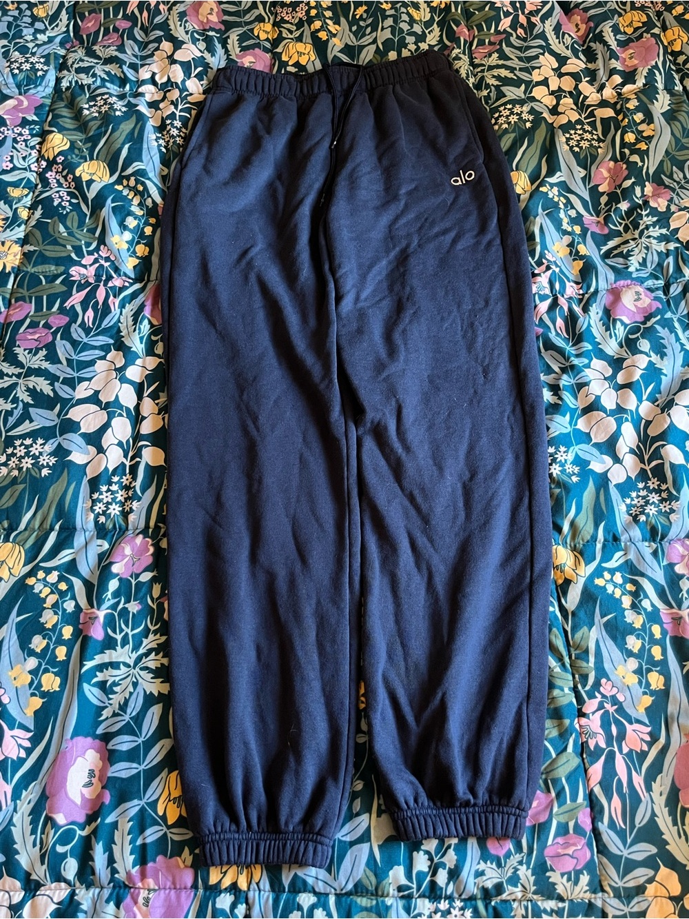 ALO Yoga Navy Blue Alccolade Sweatpants Size Medium